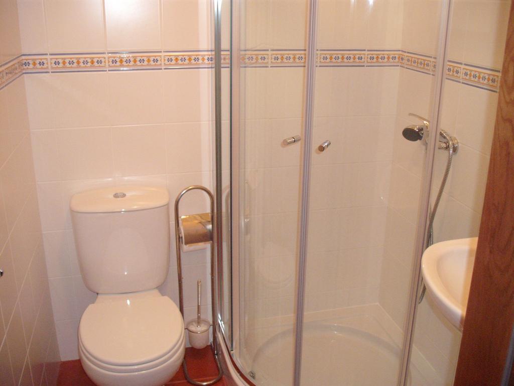 Casa Pires Mateus Guest House Monsanto Ruang foto