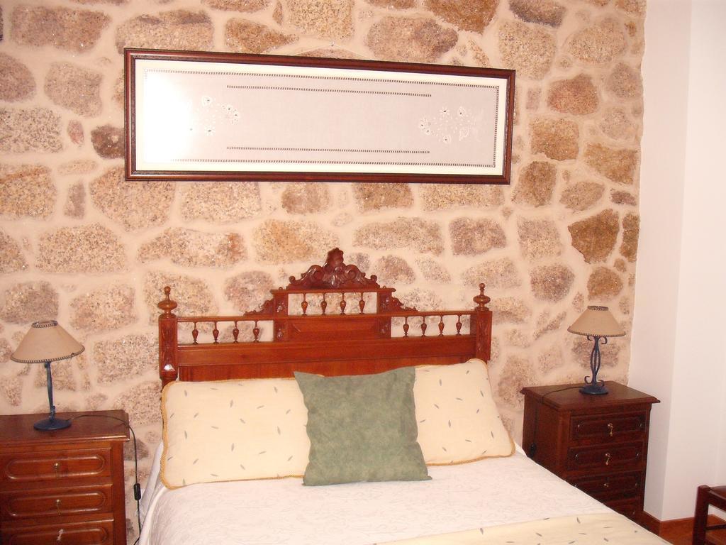 Casa Pires Mateus Guest House Monsanto Ruang foto