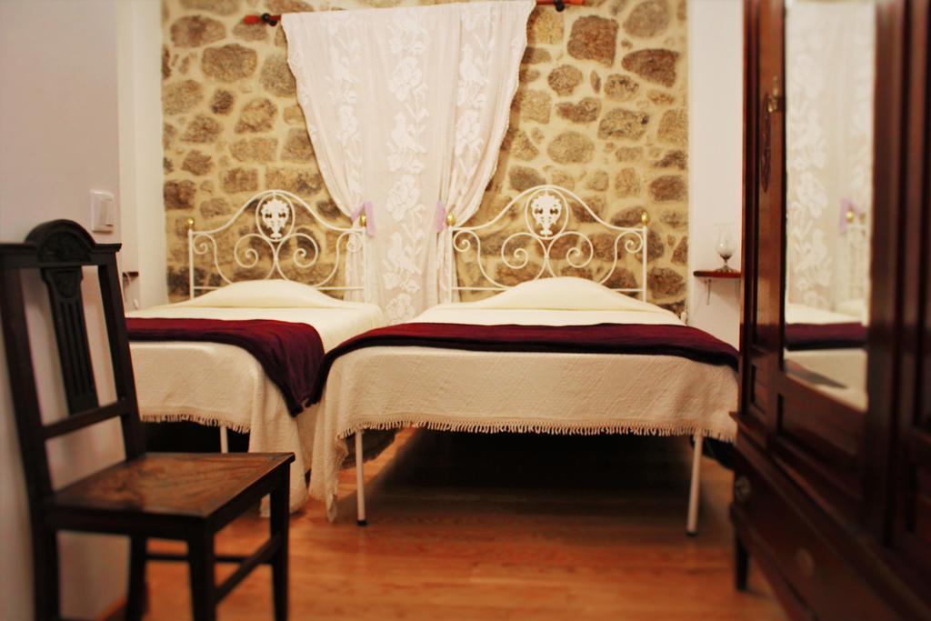 Casa Pires Mateus Guest House Monsanto Bagian luar foto